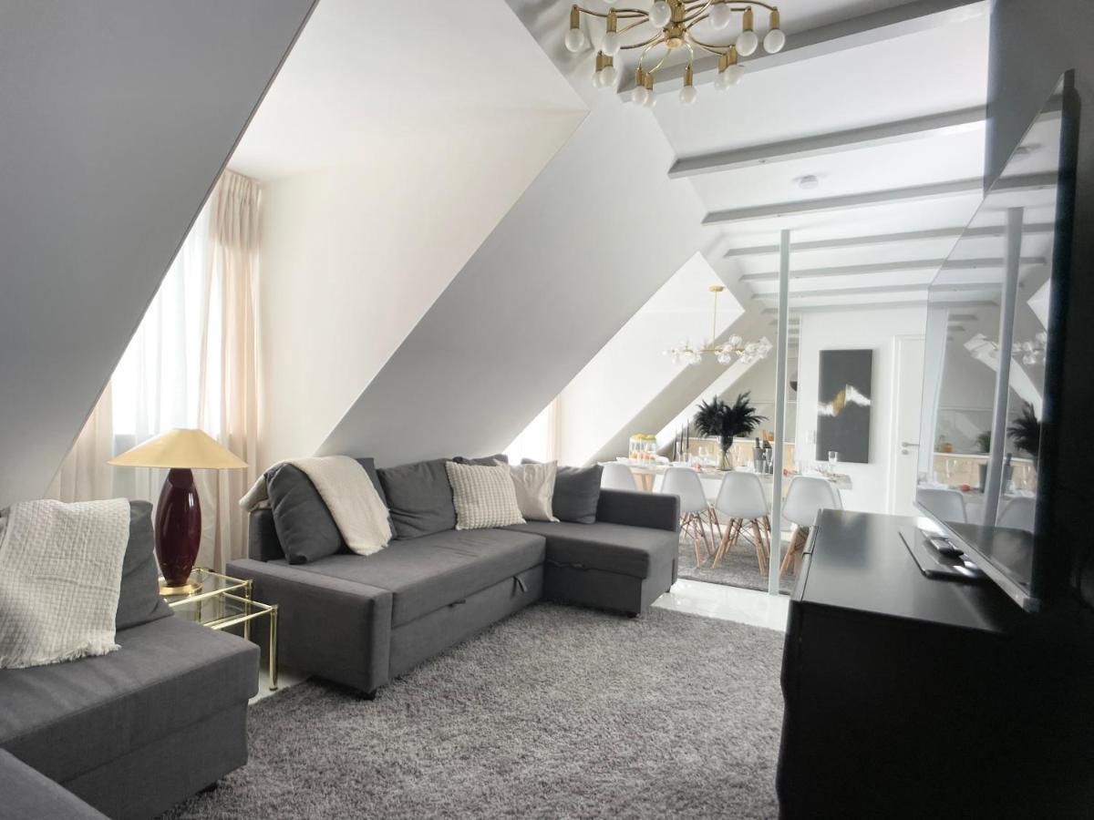 M-Style 04 Apartment Mit Balkon Und Gasgrill, 24H Self-Check-In, Free Parking, Netflix Norymberga Zewnętrze zdjęcie