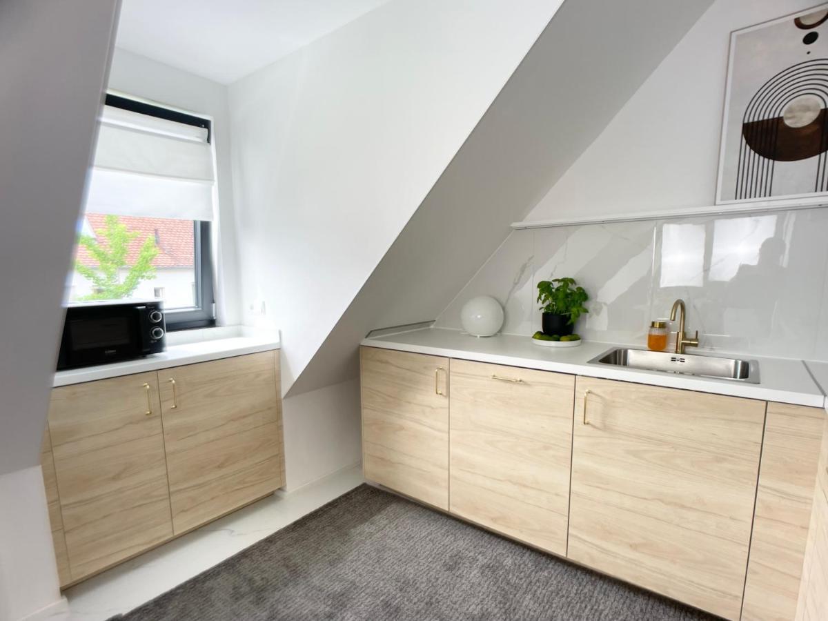 M-Style 04 Apartment Mit Balkon Und Gasgrill, 24H Self-Check-In, Free Parking, Netflix Norymberga Zewnętrze zdjęcie