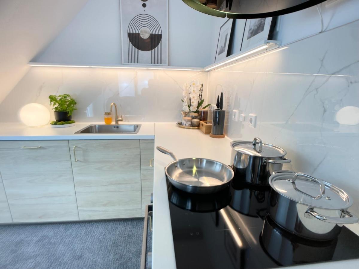 M-Style 04 Apartment Mit Balkon Und Gasgrill, 24H Self-Check-In, Free Parking, Netflix Norymberga Zewnętrze zdjęcie